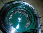 bowl feeder for electronic components