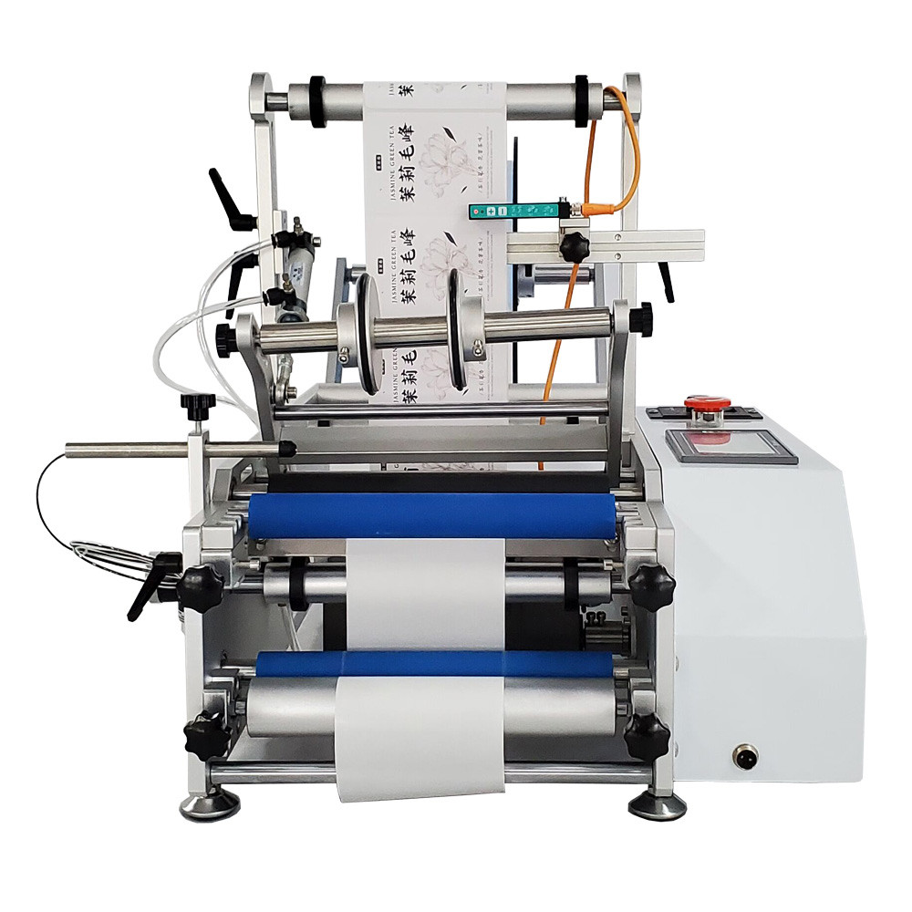 Semi-automatic round bottle labeling Machine - Image 4